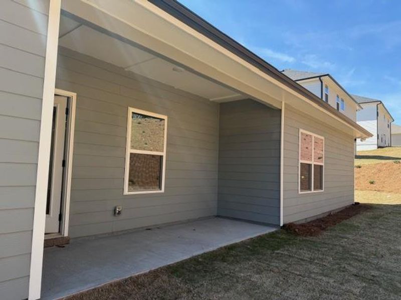 Exterior details and patio area of a home in Thunder Ridge, Dawsonville (Image 3).