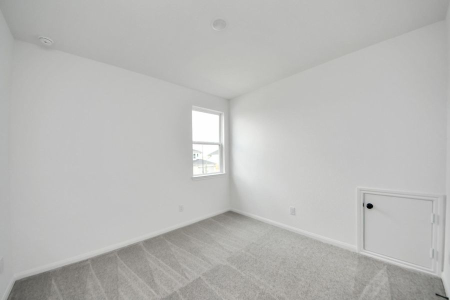 Spacious, unfurnished interior of a new home in Elyson, Katy (Image 35).