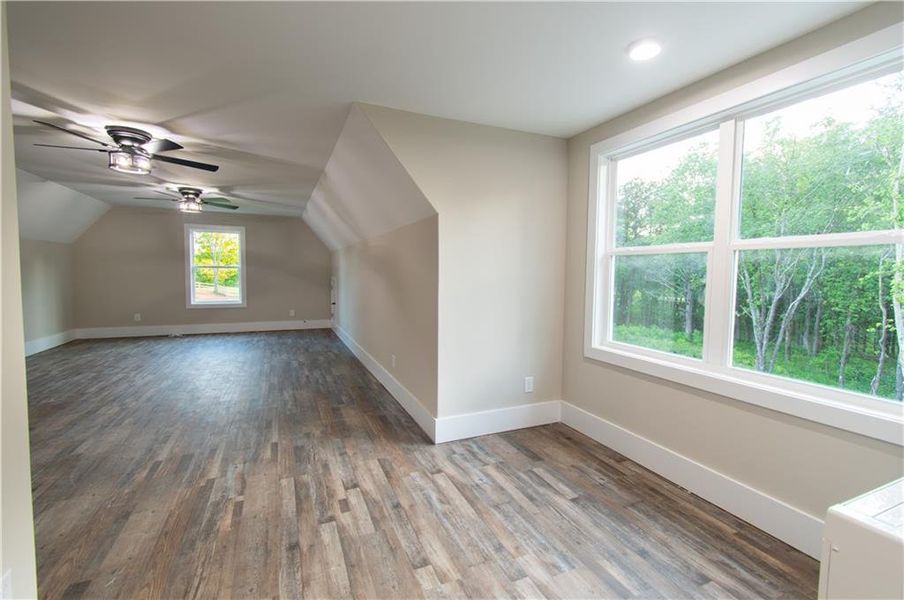 Spacious, unfurnished interior of a new home in , Fairmount (Image 11).
