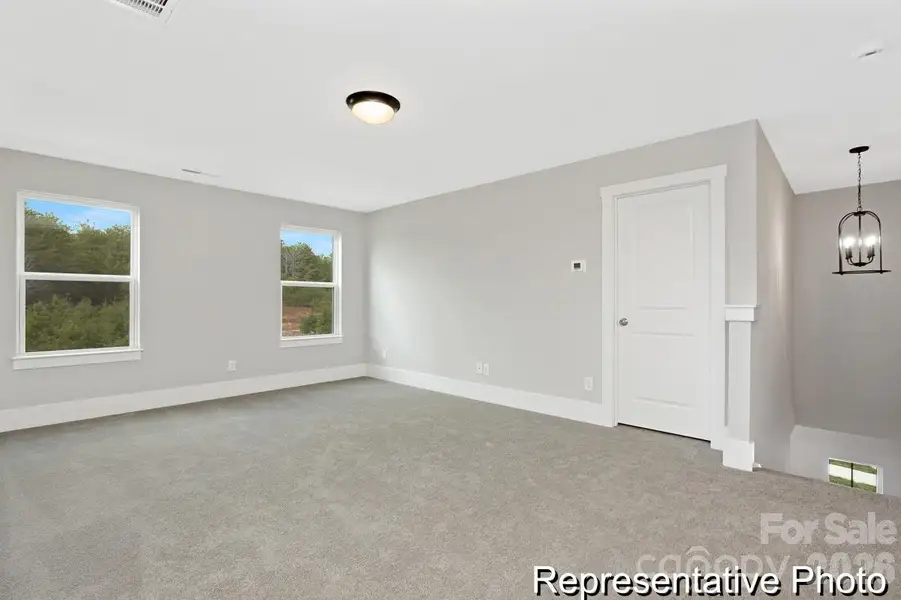 Spacious, unfurnished interior of a new home in Edgewater Lakeview On Your Lot, Lancaster (Image 19). Spacious, unfurnished interior of a new home in Edgewater Lakeview On Your Lot, Lancaster (Image 19).