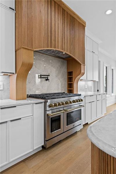 Furnished interior view inside a new home in , Buford (Image 15).