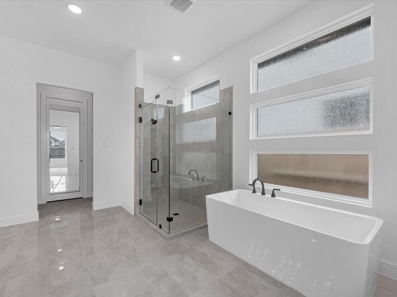 Furnished interior view inside a new home in Cross Creek Ranch 65′, Fulshear (Image 11). Furnished interior view inside a new home in Cross Creek Ranch 65′, Fulshear (Image 11).