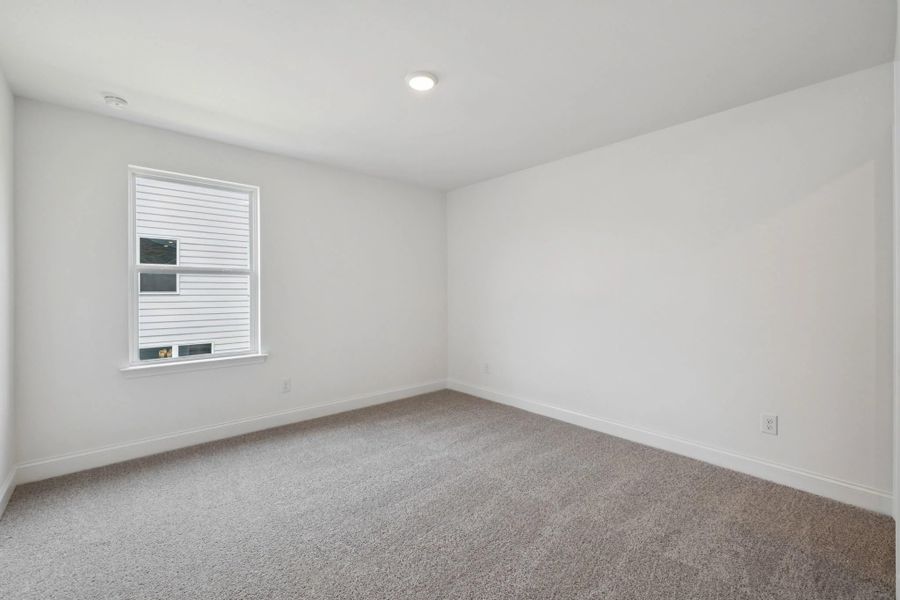 Spacious, unfurnished interior of a new home in Willow Landing, Mount Juliet (Image 26).