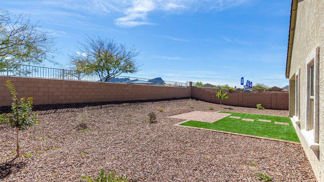Exterior details and patio area of a home in Entrada Del Toro at Rancho Sahuarita, Sahuarita (Image 26).