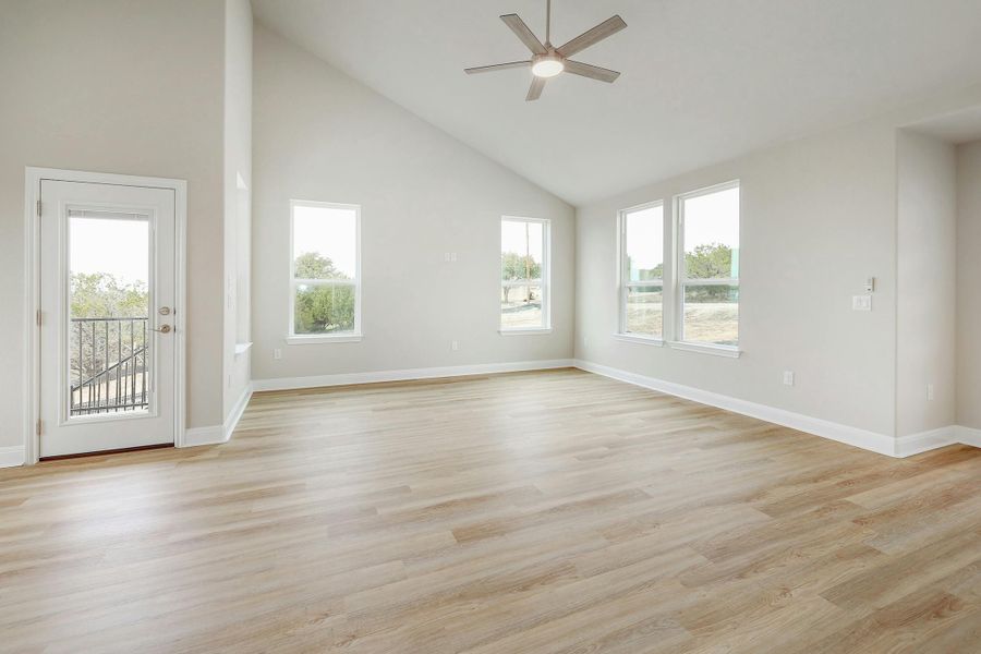 Image 46 of a home in Lago Vista.