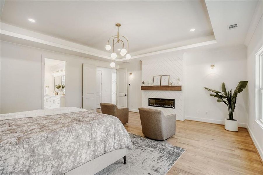 Furnished interior view inside a new home in , Grayson (Image 7).