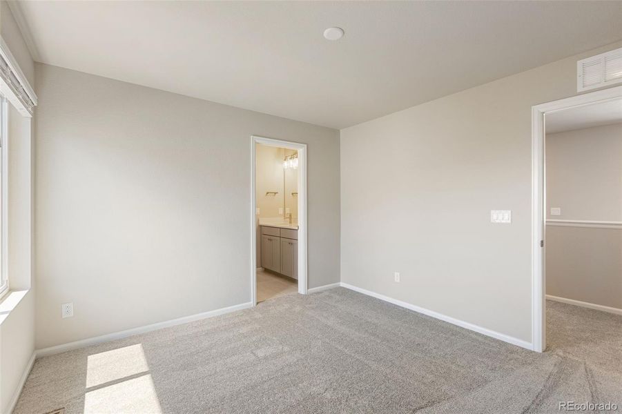 Spacious, unfurnished interior of a new home in Woodrose at Painted Prairie, Aurora (Image 28).