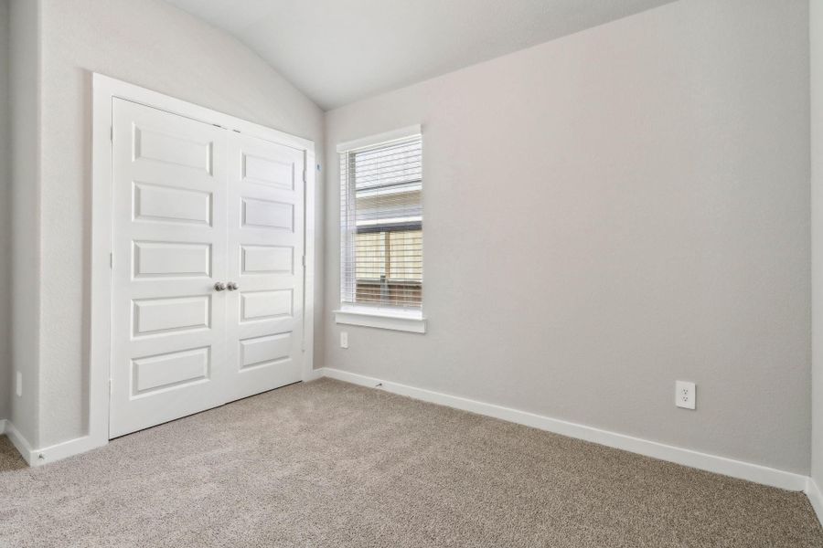 Photo is not of the actual home, but is an inspirational photo of builder’s model home and may depict options, furnishings, and/or decorator features that are not included Photo is not of the actual home, but is an inspirational photo of builder’s model home and may depict options, furnishings, and/or decorator features that are not included