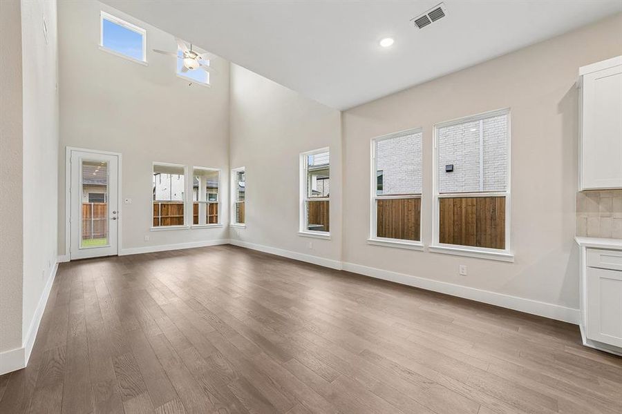 Spacious, unfurnished interior of a new home in Lexington Frisco, Frisco (Image 25).