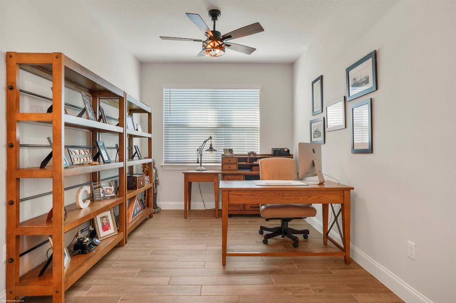 5680 Hampton Park Cir 052