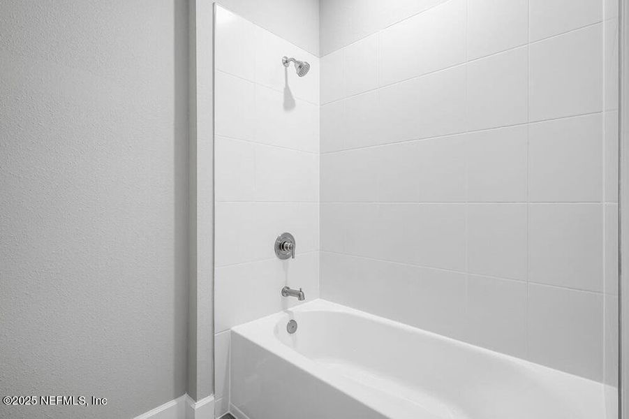 Image 50 of a home in Colbert Landings.