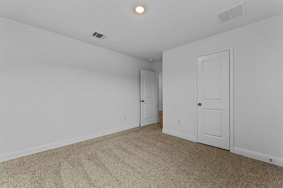 Spacious, unfurnished interior of a new home in Riverview, Georgetown (Image 11). Spacious, unfurnished interior of a new home in Riverview, Georgetown (Image 11).