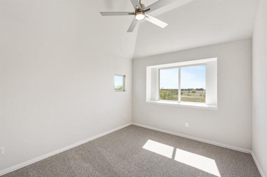 Spacious, unfurnished interior of a new home in Stone River Glen 50s, Royse City (Image 28). Spacious, unfurnished interior of a new home in Stone River Glen 50s, Royse City (Image 28).