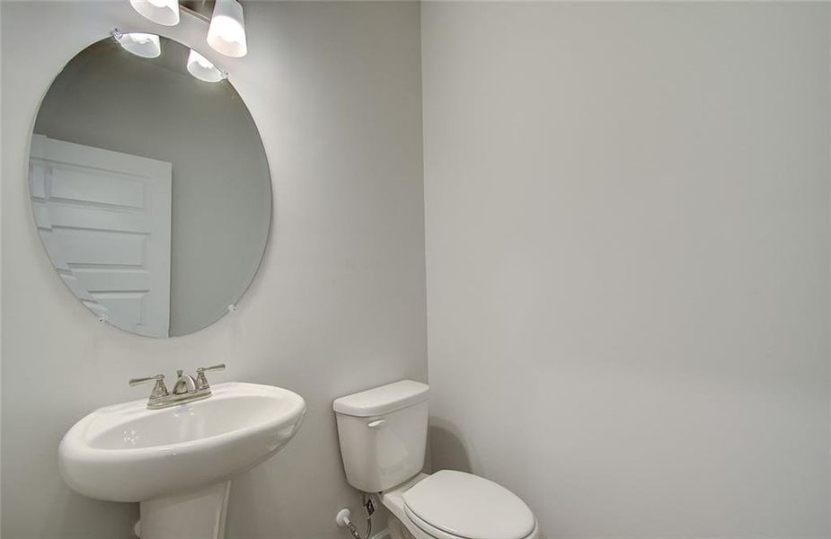 Furnished interior view inside a new home in Crofton Place Enclave, Snellville (Image 13).