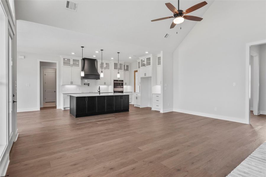 Spacious, unfurnished interior of a new home in , Montgomery (Image 17).