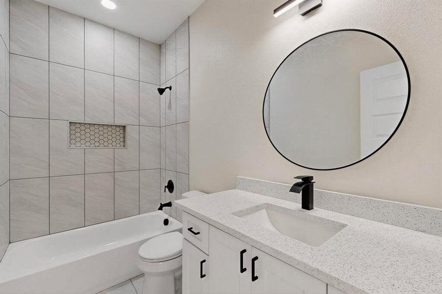 Furnished interior view inside a new home in , Rice (Image 8).