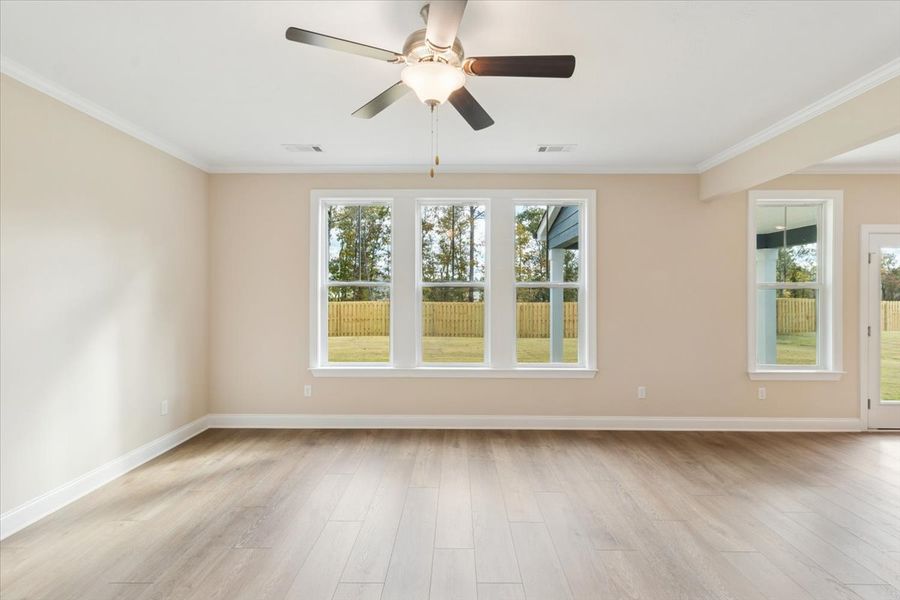 Spacious, unfurnished interior of a new home in Tillery Park, Grovetown (Image 16).