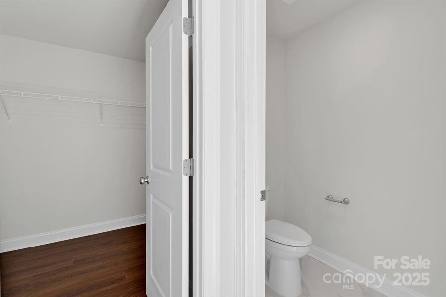 Image 41 of a home in .