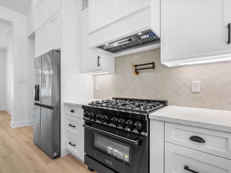 Furnished interior view inside a new home in , Hockley (Image 8).