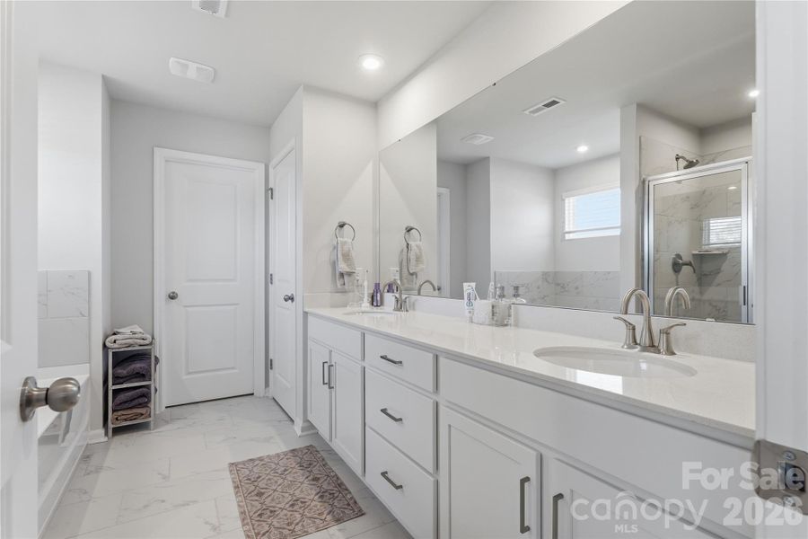Furnished interior view inside a new home in Clairmont, Charlotte (Image 5).