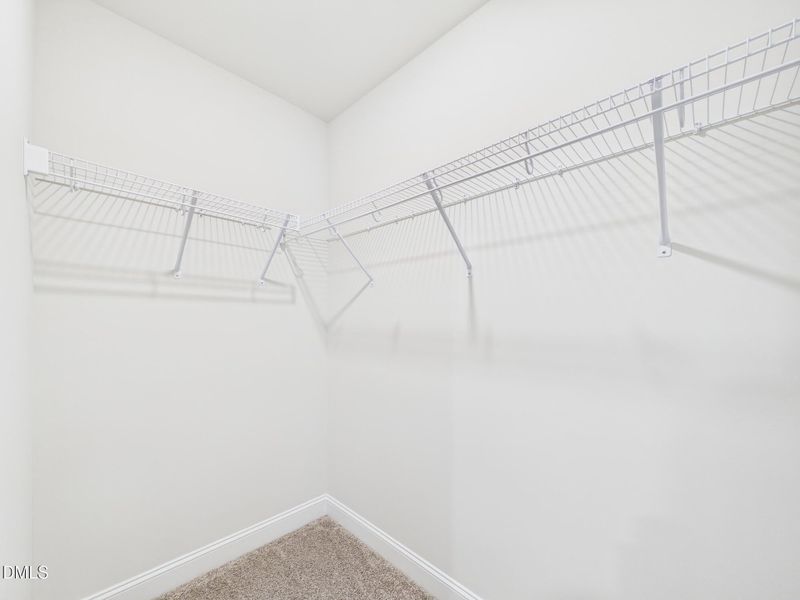 CAM01608G0-PR0122-STILL046