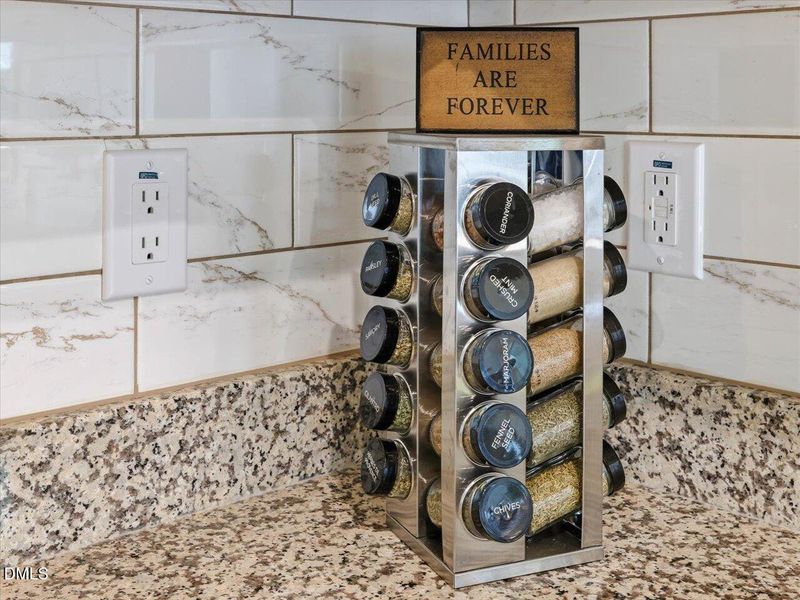 14-Kitchen 14-Kitchen