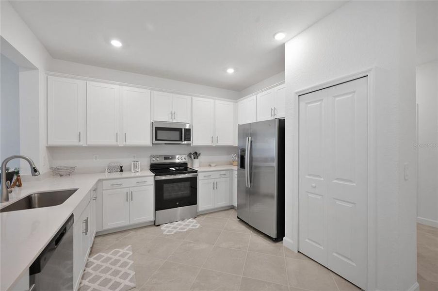 Furnished interior view inside a new home in , Englewood (Image 6).