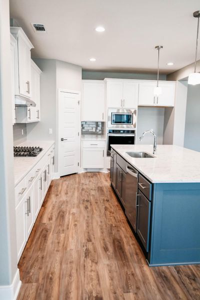 Representative furnished interior of a home built from the Westbrook by Steve Klein Custom Builder in Escalera Ranch 1833, Victoria (Image 11). Representative furnished interior of a home built from the Westbrook by Steve Klein Custom Builder in Escalera Ranch 1833, Victoria (Image 11).
