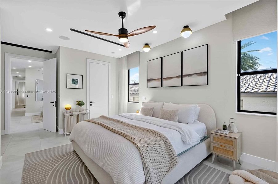 Furnished interior view inside a new home in , Fort Lauderdale (Image 15).