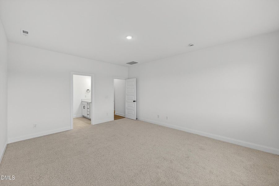 22 -66 tennyson drive, interior, primary