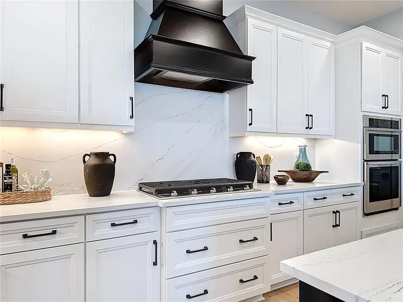 Furnished interior view inside a new home in , Bradenton (Image 41).