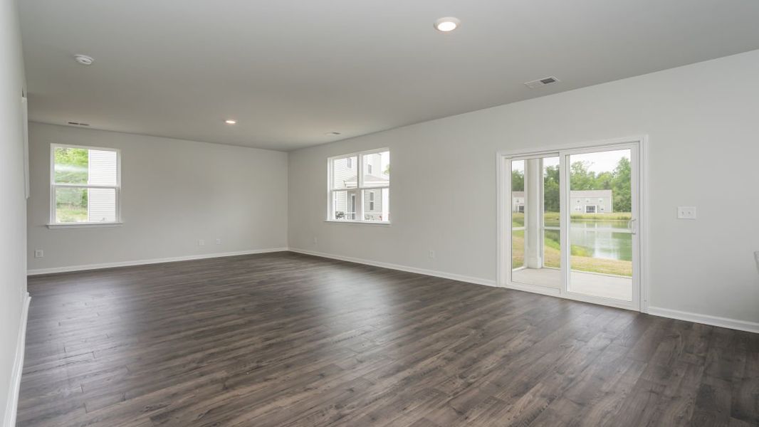 Representative unfurnished interior of a home built from the ARDEN by D.R. Horton in Island Green, Myrtle Beach (Image 21).