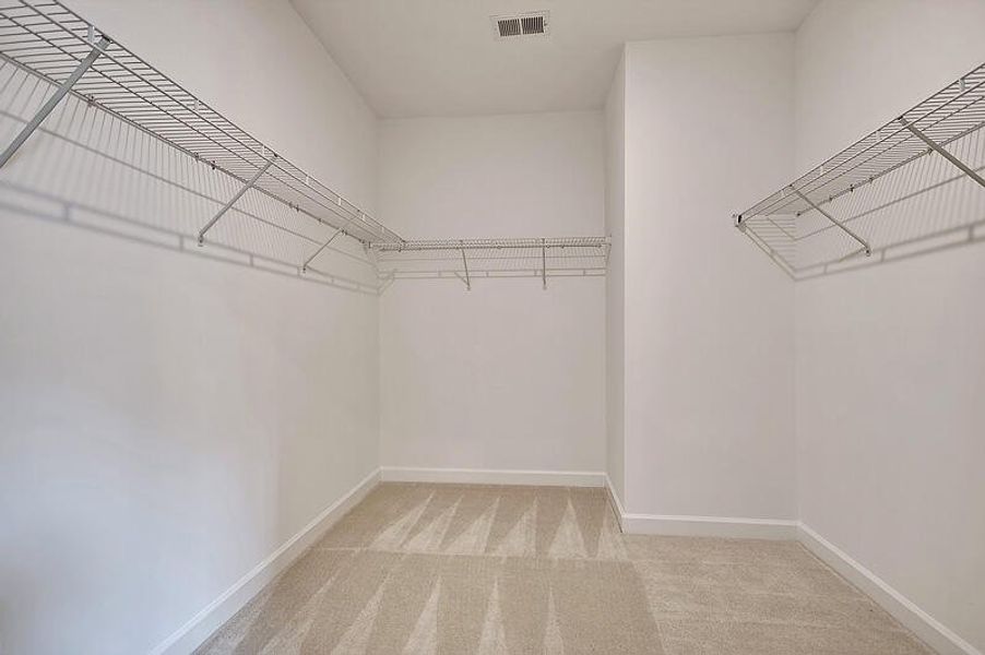 Spacious, unfurnished interior of a new home in , Ravenel (Image 12).