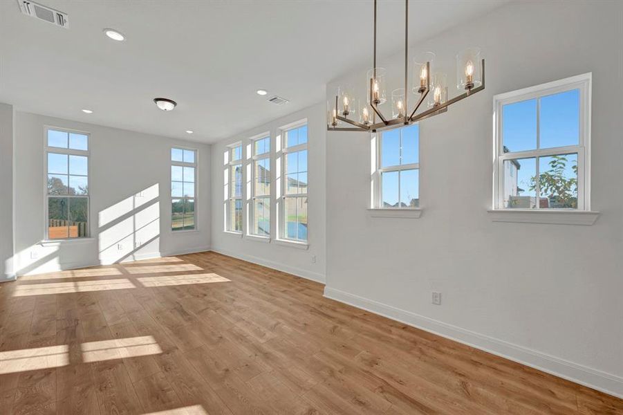 Spacious, unfurnished interior of a new home in Painted Tree Woodland West – Village, McKinney (Image 20).