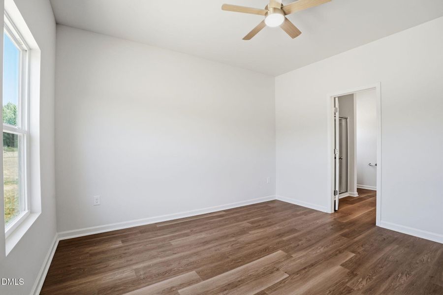 38-web-or-mls-DSC01445 38-web-or-mls-DSC01445
