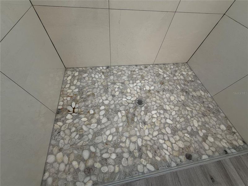 Image 34 of a home in .