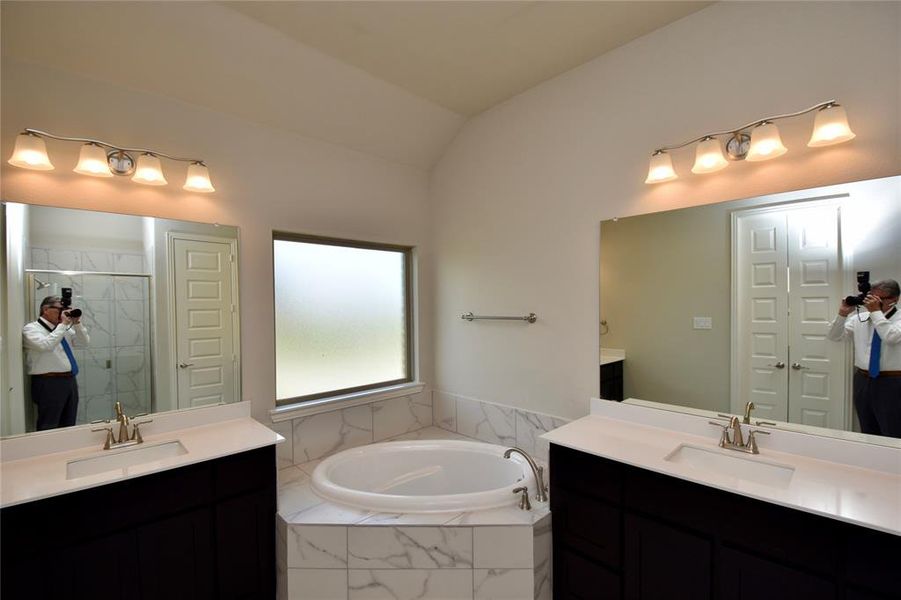 Furnished interior in a model home at Stone Henge II in Sanger (Image 12).