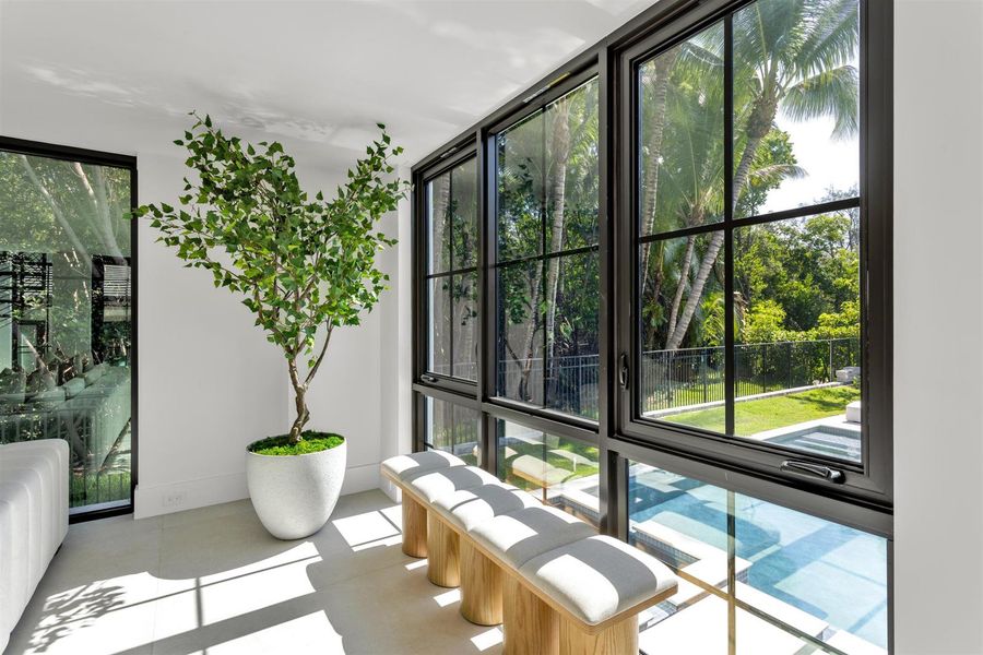 GUEST_LIVING_ROOM_TO_POOL