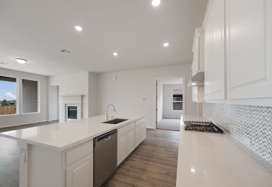 Representative furnished interior of a home built from the Englewood by Scott Felder Homes in Prominence, San Antonio (Image 6).