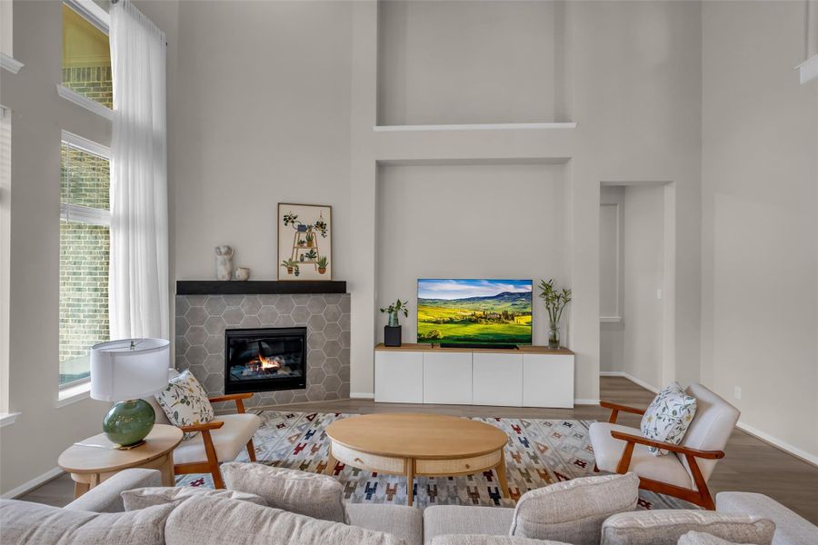 Furnished interior view inside a new home in , Conroe (Image 30).