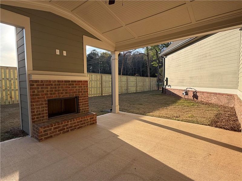 Exterior details and patio area of a home in , Jefferson (Image 32).