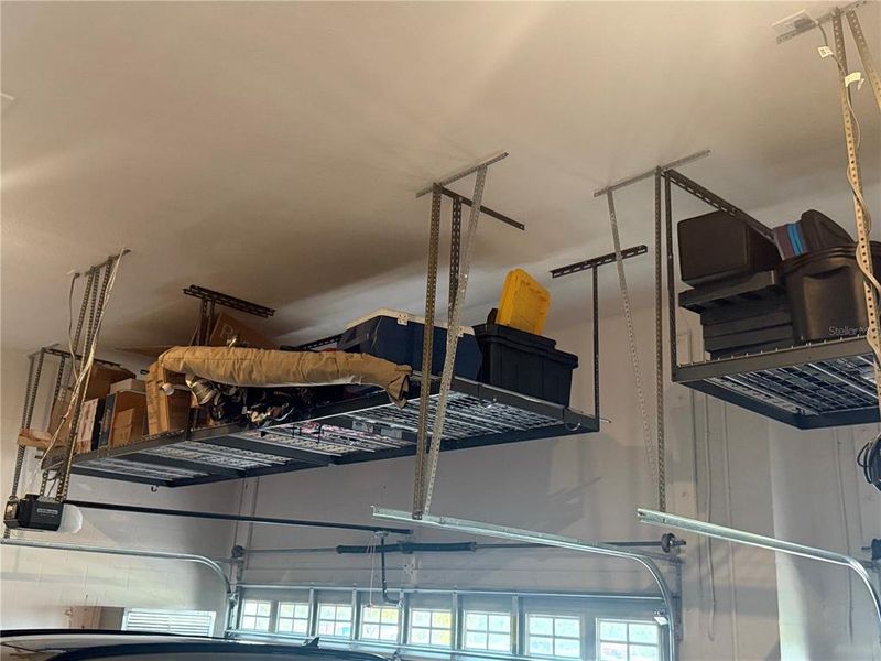 Close-up of interior finishes inside a home in , Apollo Beach (Image 20).