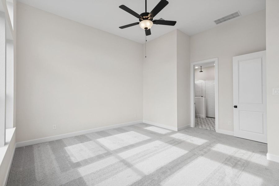 Spacious, unfurnished interior of a new home in ARTAVIA 45' Homesites, Conroe (Image 31).