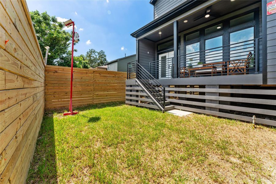 Image 28 of a home in .