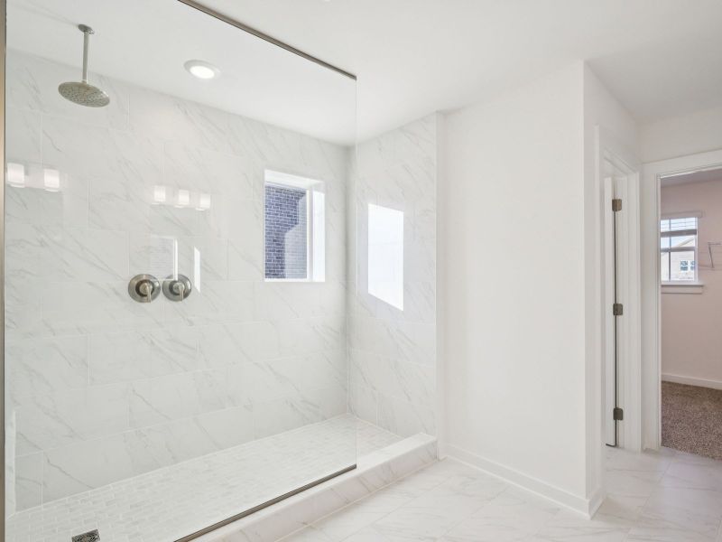 Spacious, unfurnished interior of a new home in Benders Cove - Reserve Series, Mount Juliet (Image 10).