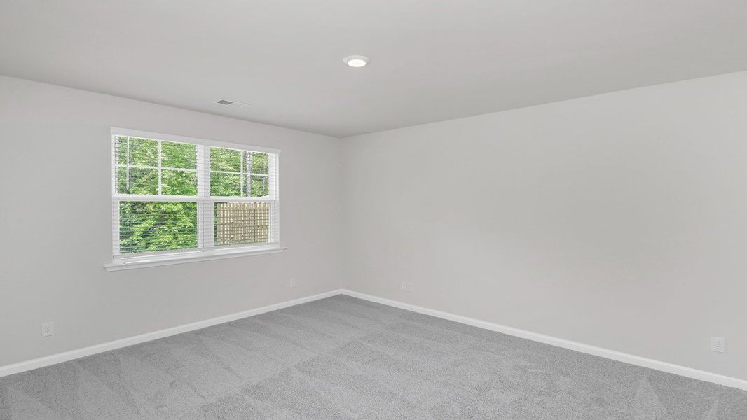 Spacious, unfurnished interior of a new home in Sease's Pond, Gilbert (Image 17).