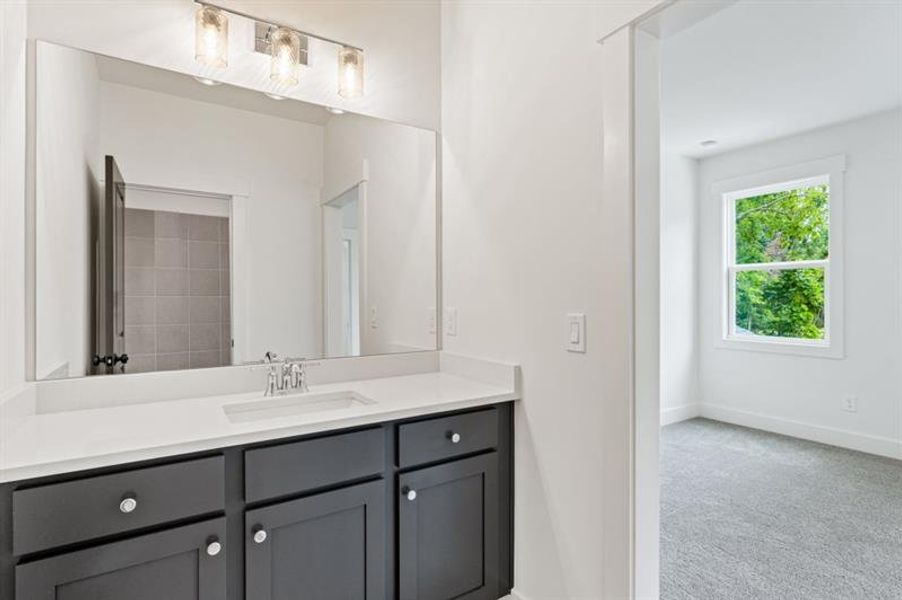 Furnished interior view inside a new home in White Post on Lake Lanier, Gainesville (Image 30).