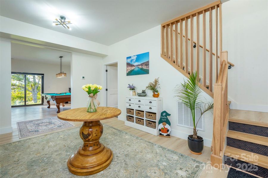 Community amenities in , Weaverville (Image 31).