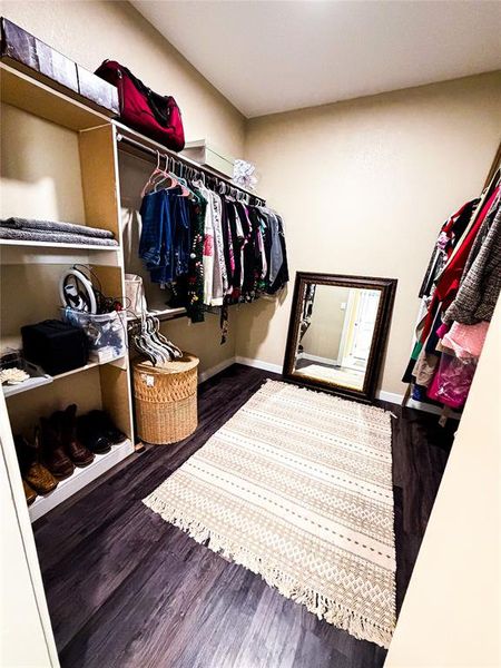 Furnished interior view inside a new home in , Wortham (Image 6).