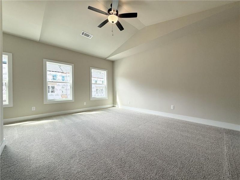 Spacious, unfurnished interior of a new home in , Tucker (Image 16).
